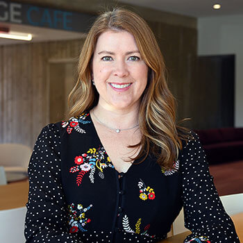  Headshot of Melissa Lozner, senior vice president and chief compliance officer.